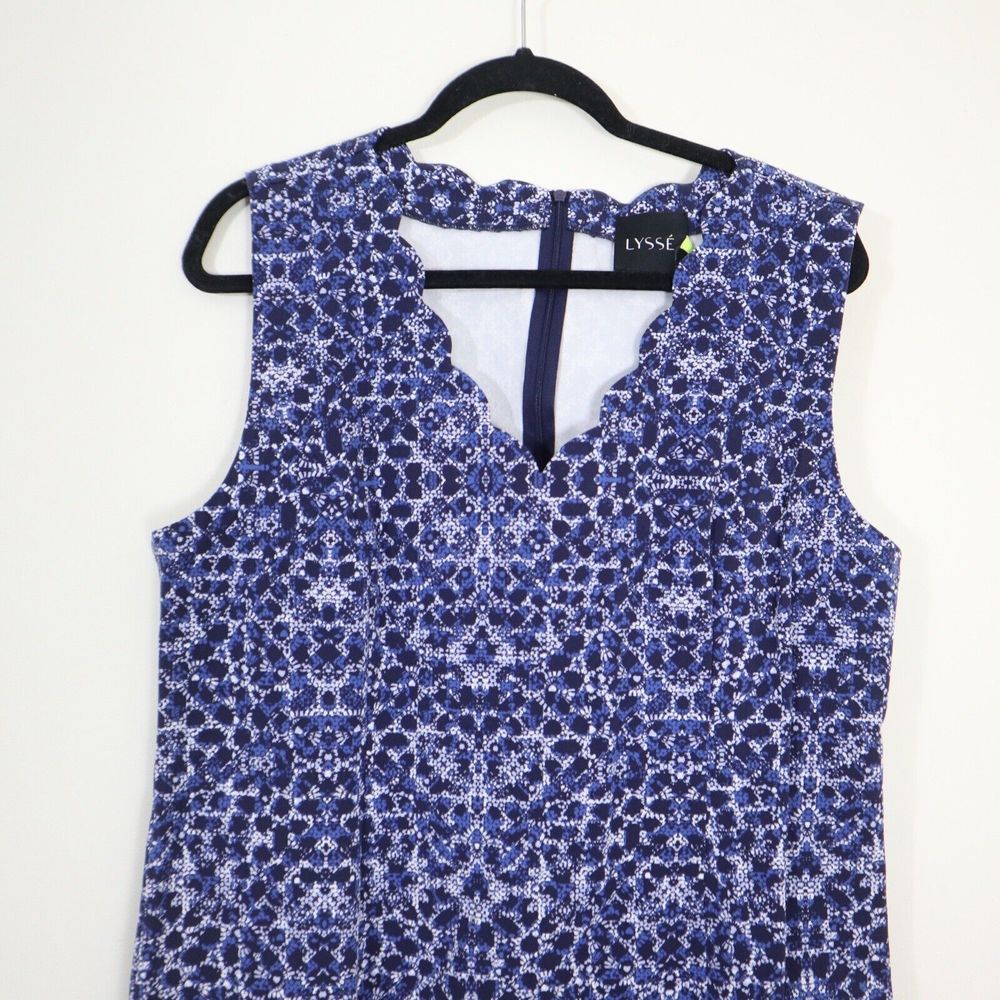 NWT Lysse Size XL Blue Kaleidoscope Print Scallop Neck Shift Dress - Picture 3 of 12